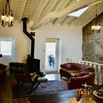 Caminho Geres - Heritage Eco-cottage - Jacuzzi 別荘
