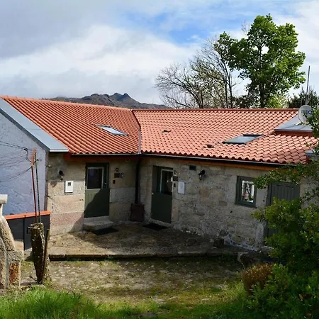 Caminho Geres - Heritage Eco-cottage - Jacuzzi بيت للعطل