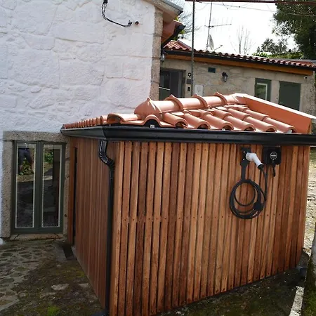 بيت للعطل Caminho Geres - Heritage Eco-cottage - Jacuzzi