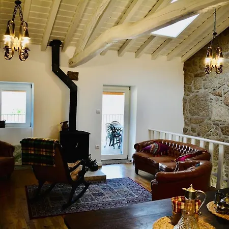 Caminho Geres - Heritage Eco-cottage - Jacuzzi بيت للعطل