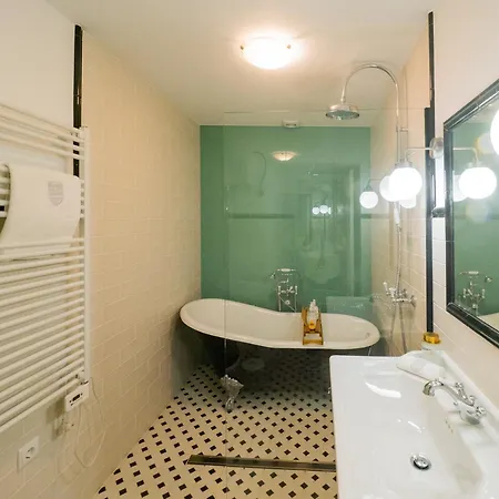 Caminho Geres - Heritage Eco-cottage - Jacuzzi بيت للعطل Lindoso
